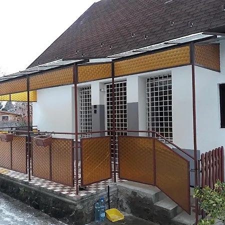 Szilva 3*