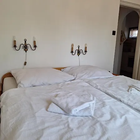 Szilva Konukevi Fertőhomok